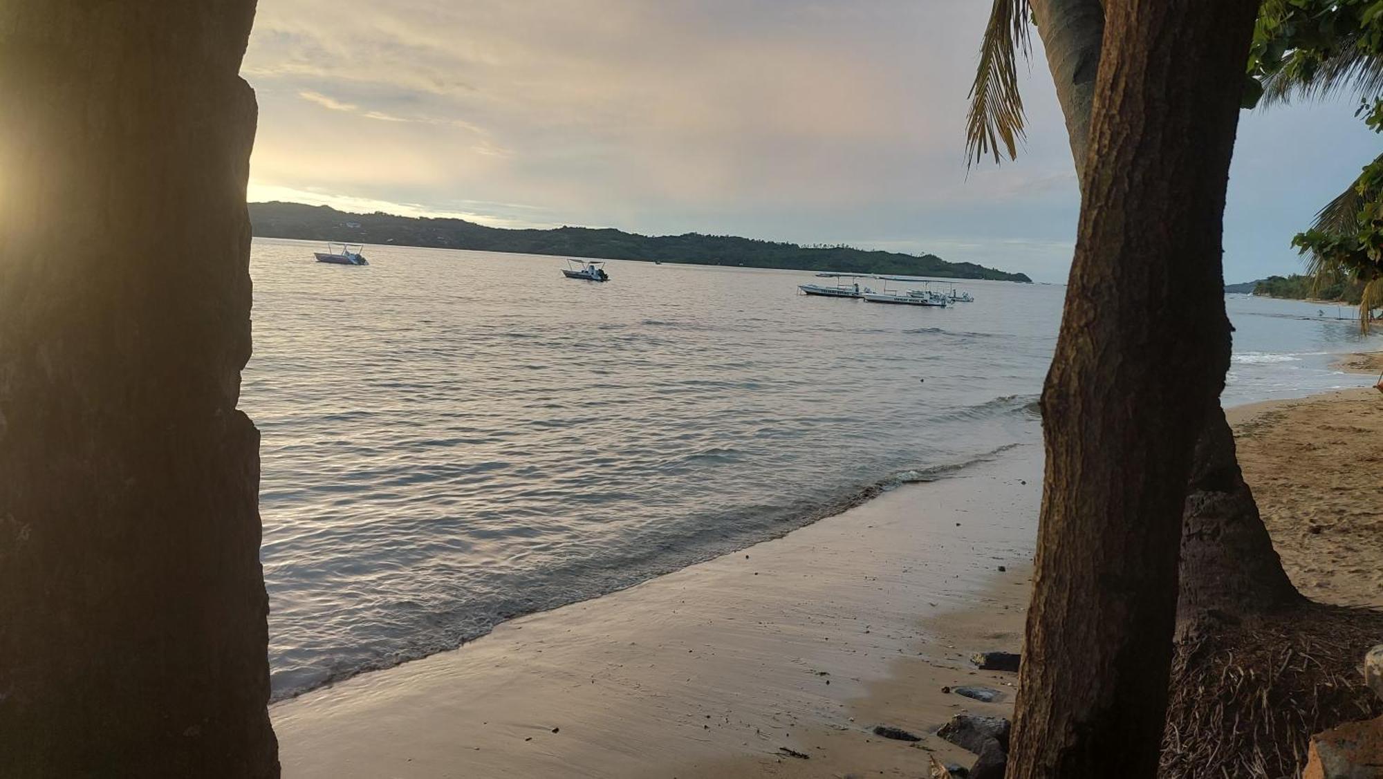 Piscine Bimoko Hotel Nosy-Be Bagian luar foto