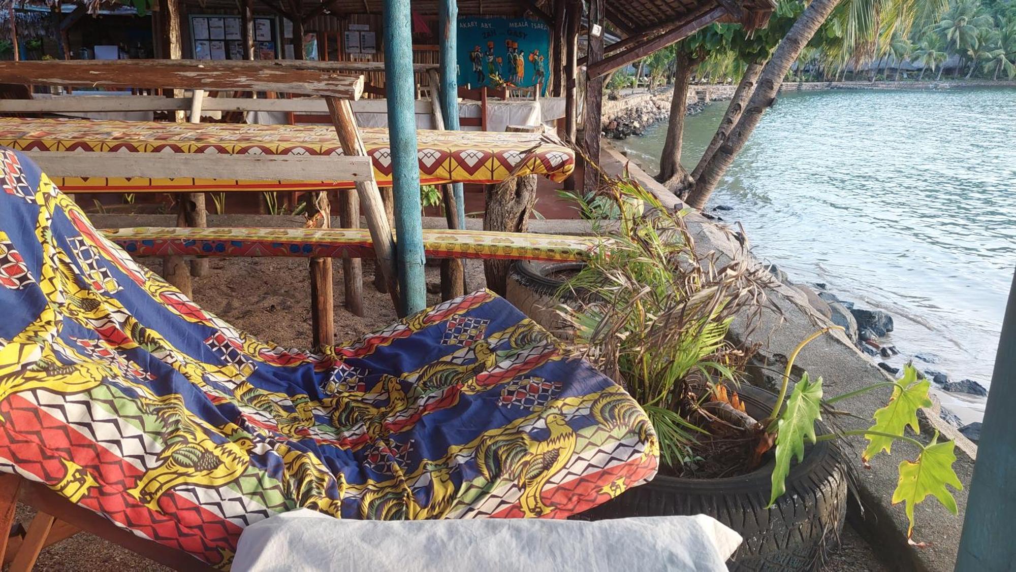 Piscine Bimoko Hotel Nosy-Be Bagian luar foto