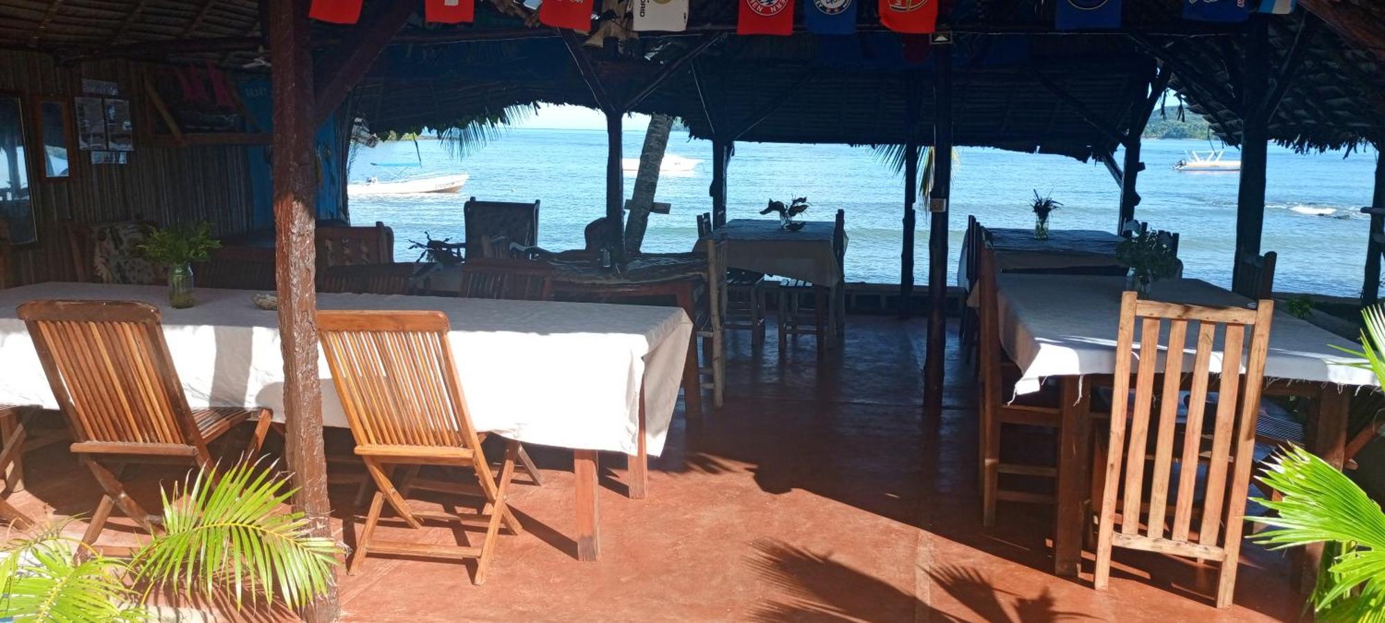 Piscine Bimoko Hotel Nosy-Be Bagian luar foto