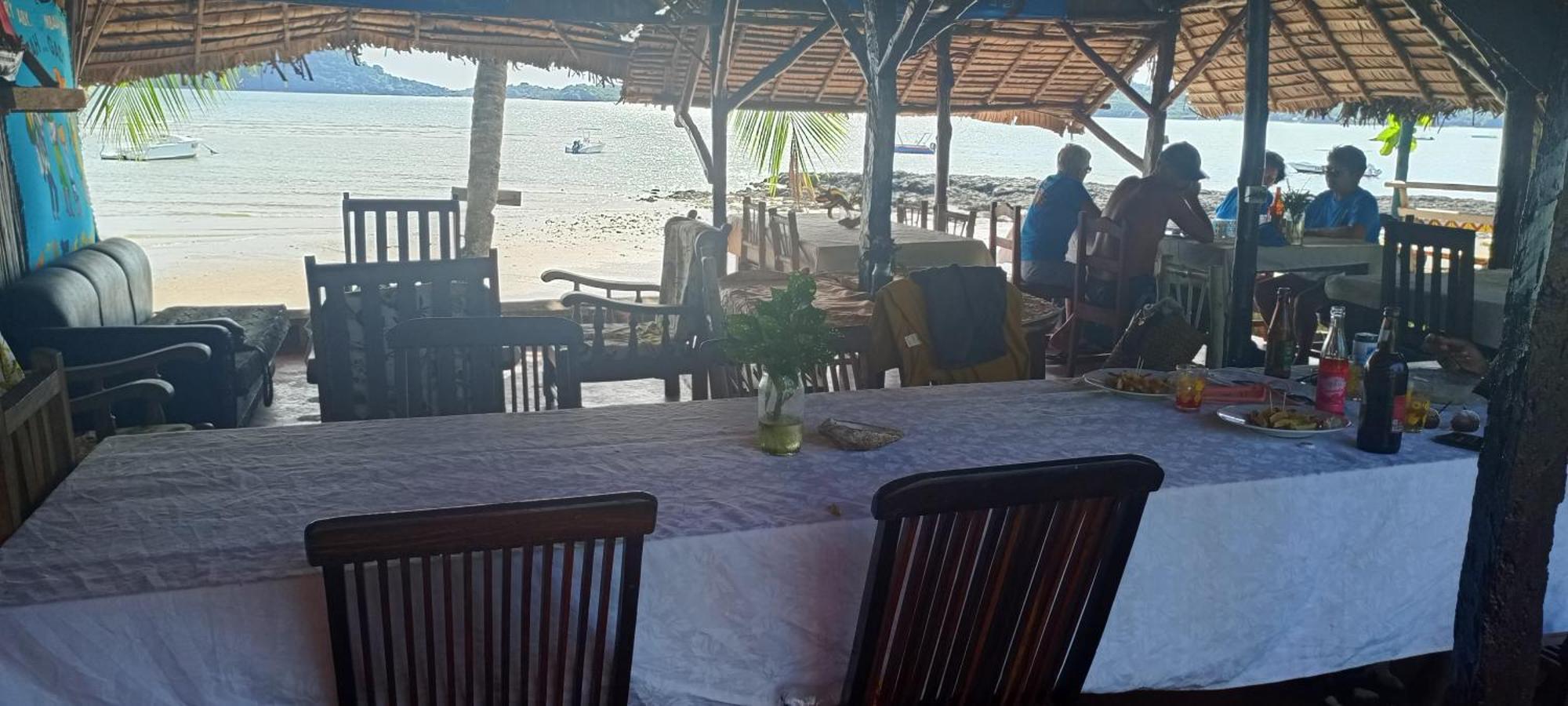 Piscine Bimoko Hotel Nosy-Be Bagian luar foto