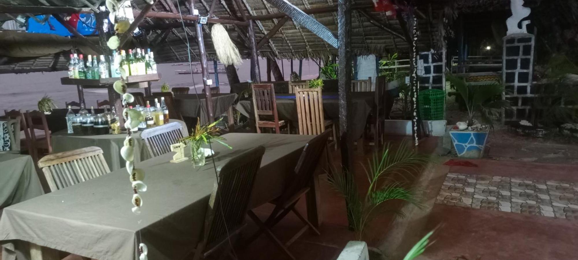 Piscine Bimoko Hotel Nosy-Be Bagian luar foto