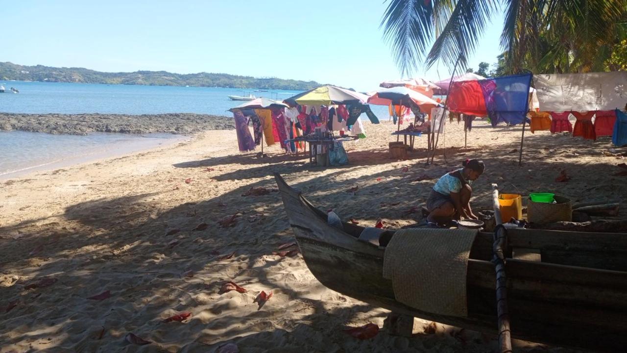 Piscine Bimoko Hotel Nosy-Be Bagian luar foto