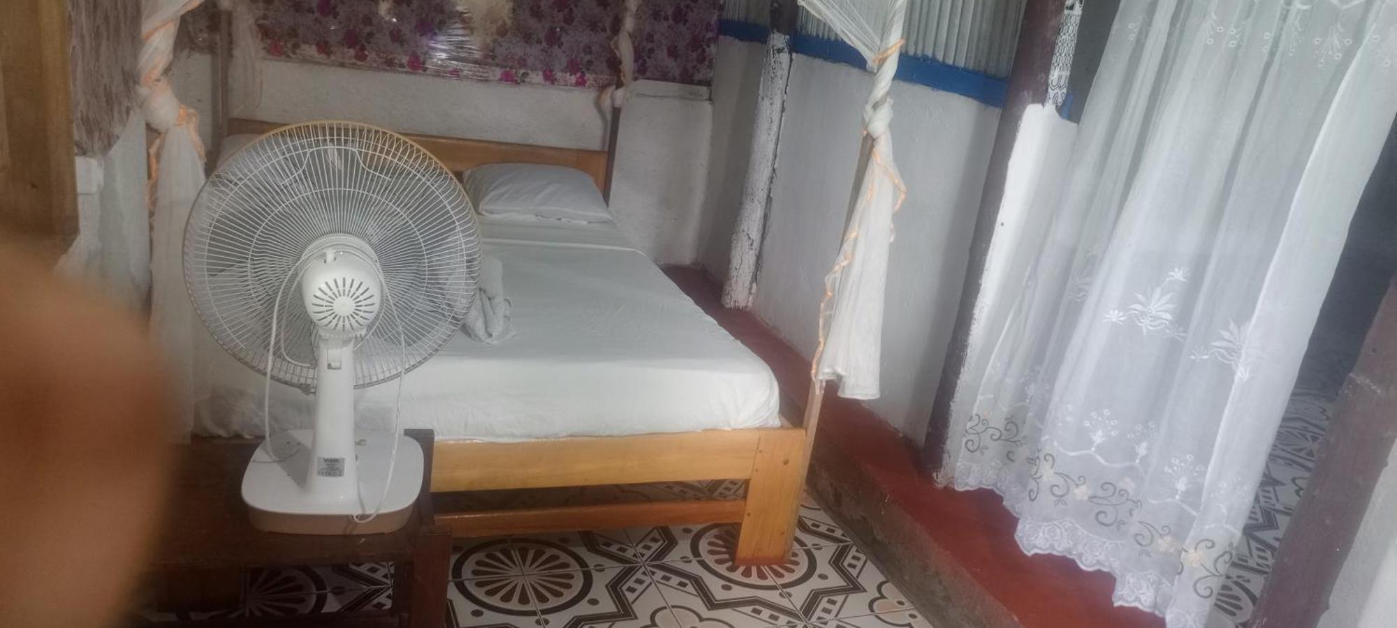 Piscine Bimoko Hotel Nosy-Be Bagian luar foto