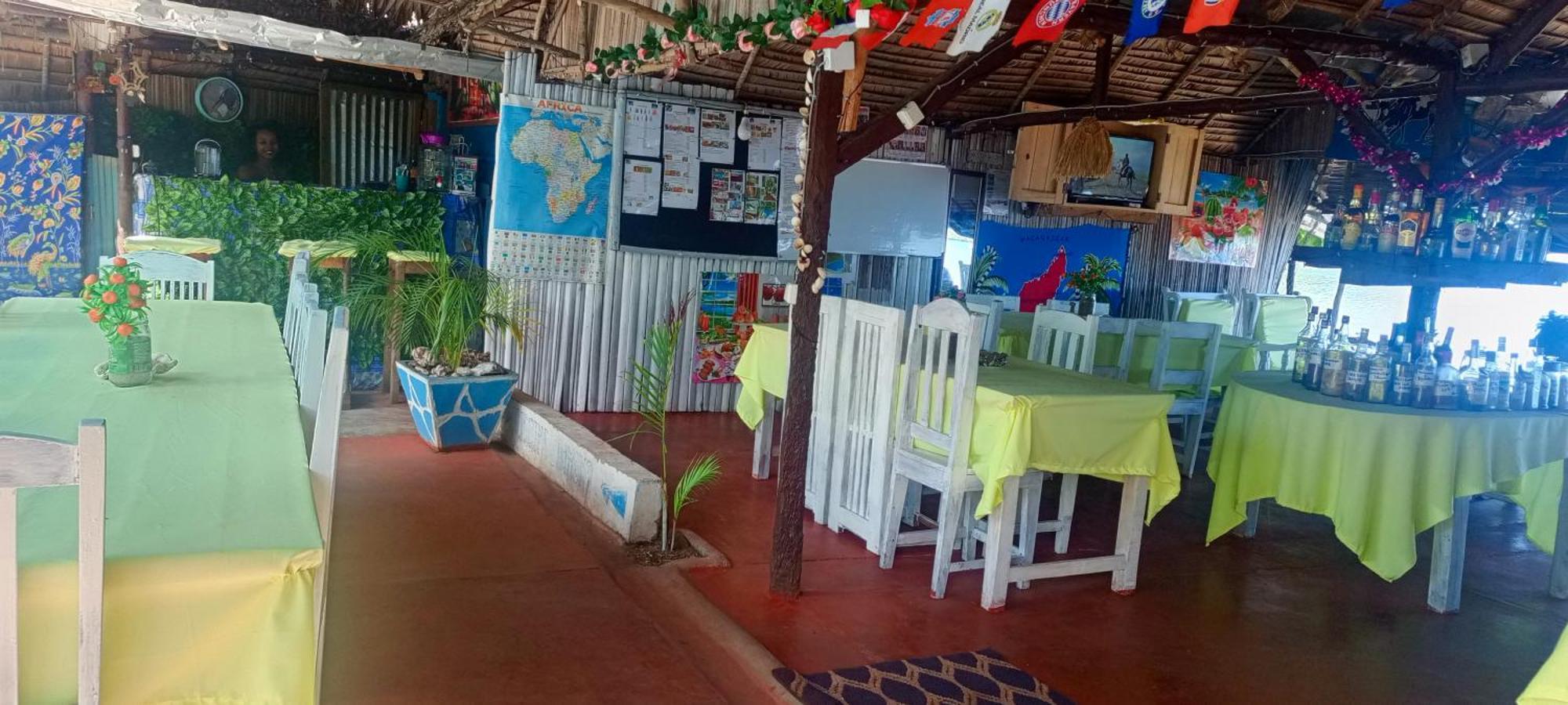 Piscine Bimoko Hotel Nosy-Be Bagian luar foto